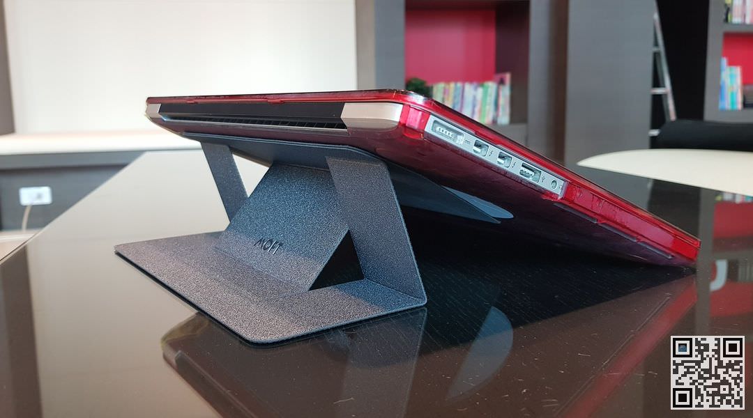 MOFT stealth laptop stand